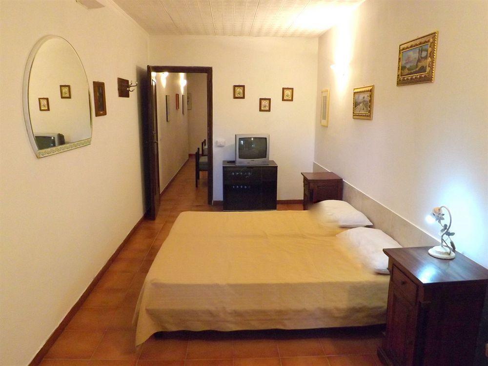 Hotel Antico Residence Roma Monterosi Buitenkant foto