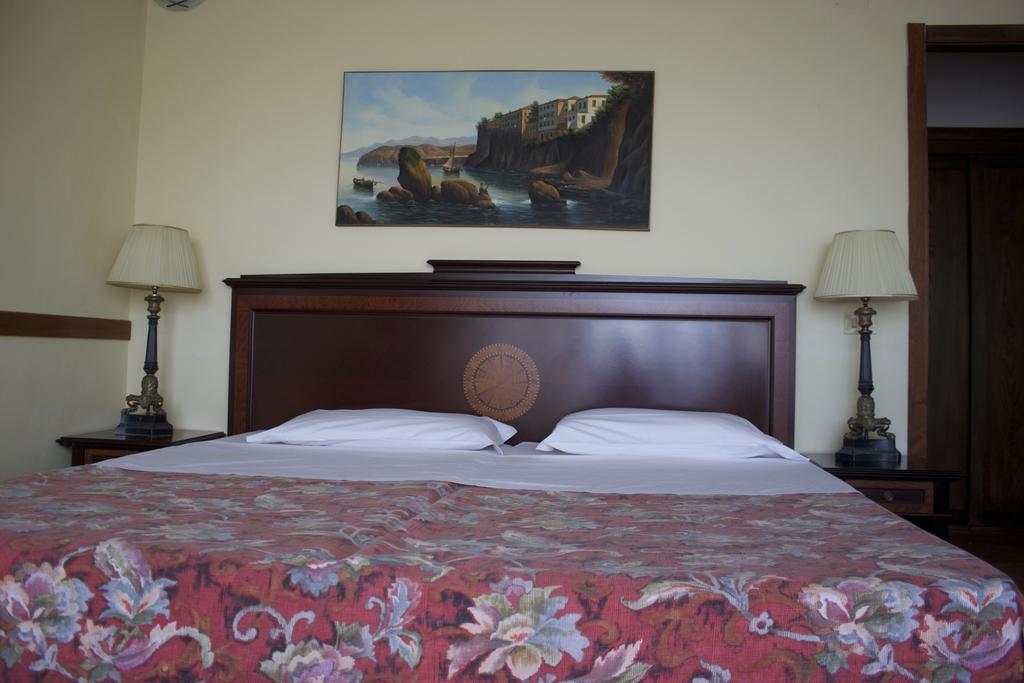 Hotel Antico Residence Roma Monterosi Kamer foto